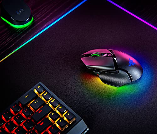 razer-wireless-charging-puck-for-basilisk-v3-pro-naga-v2-pro-cobra-pro-inductive image 7