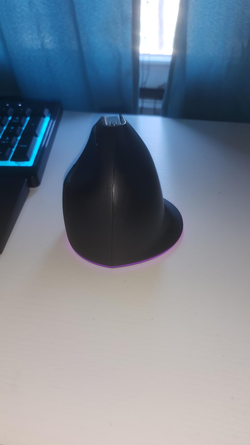 Sensor jitter on some surfaces