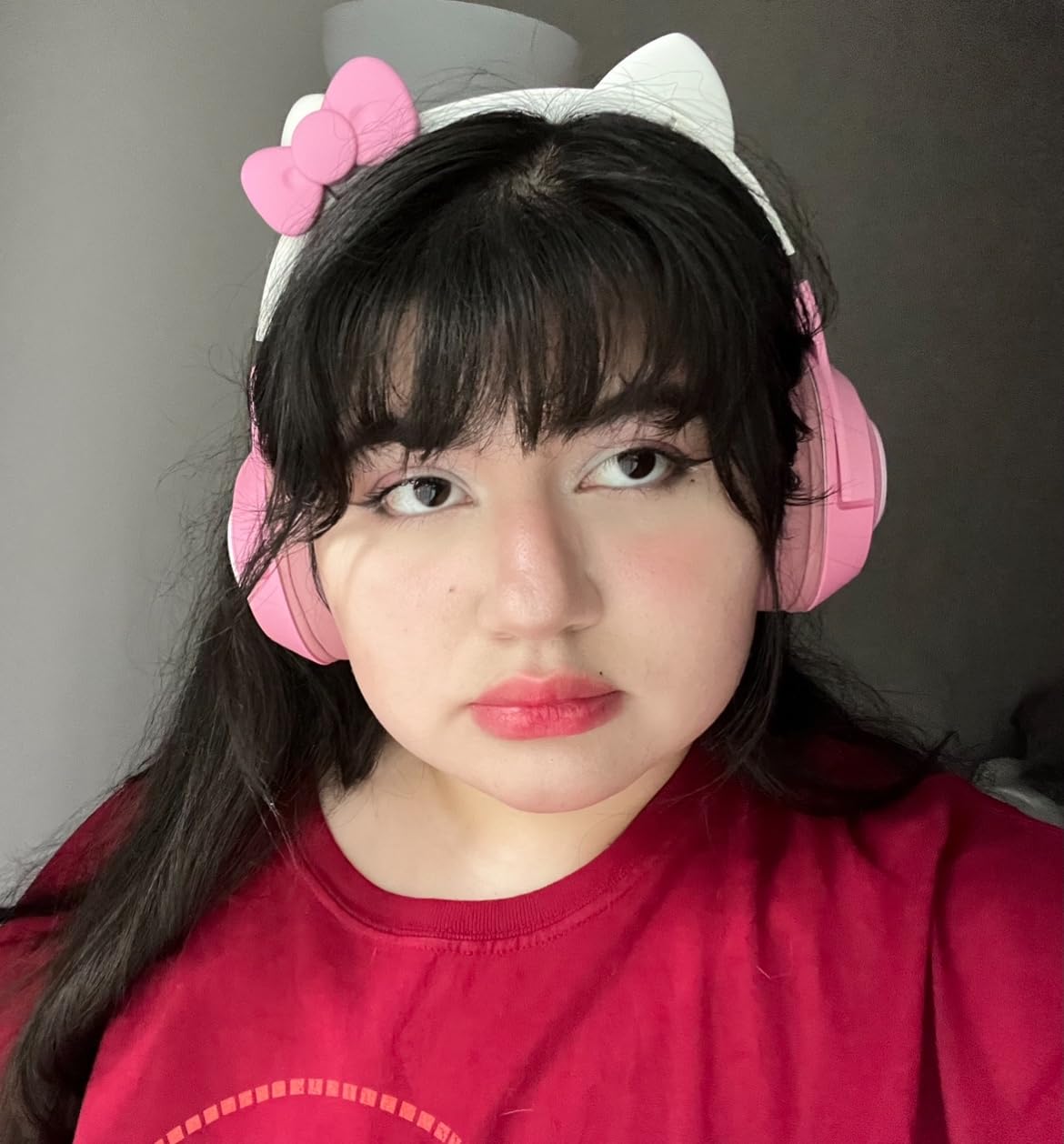 Solid wireless headset