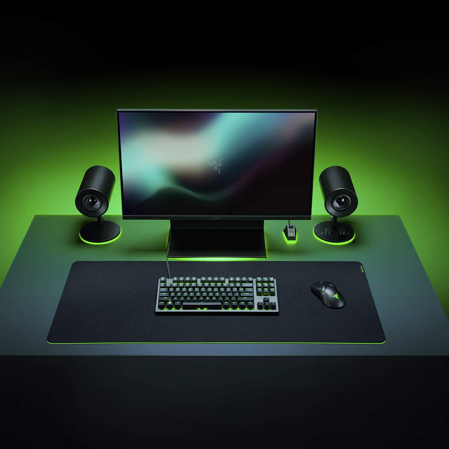 razer-gigantus-v2-cloth-gaming-mouse-pad-large-3mm-high-density-foam-non-slip-ba image 7