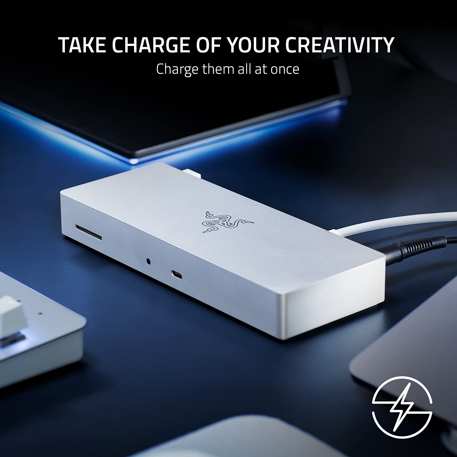 razer-thunderbolt-4-dock-mercury-white-10-in-1-hub-dual-4k-single-8k-output-pass image 5