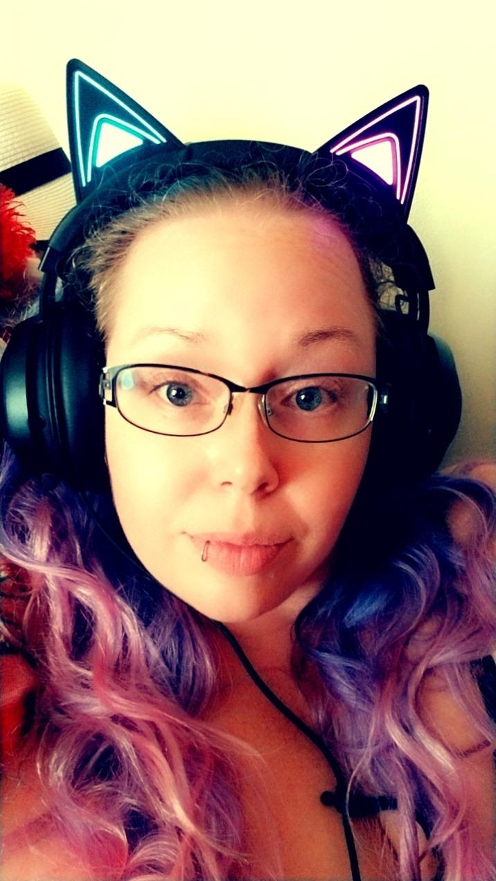 Kitty ears are a whole personality