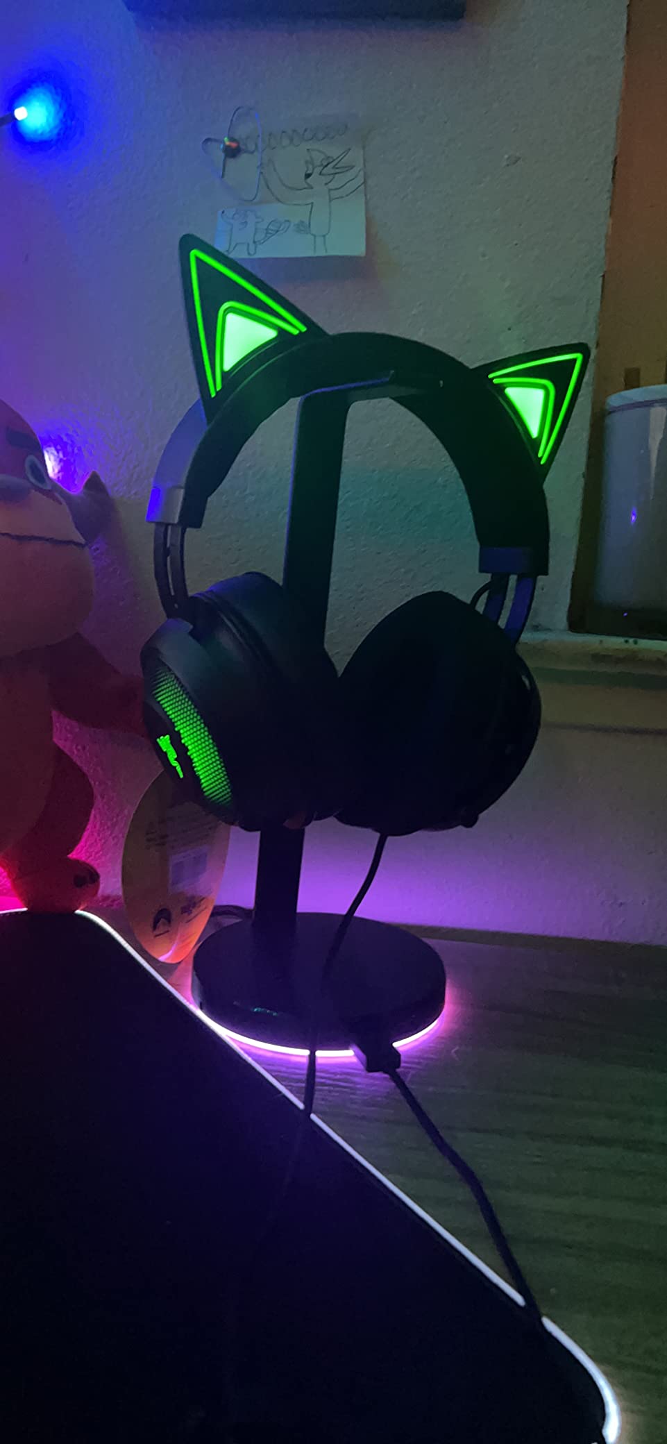 Solid first headset