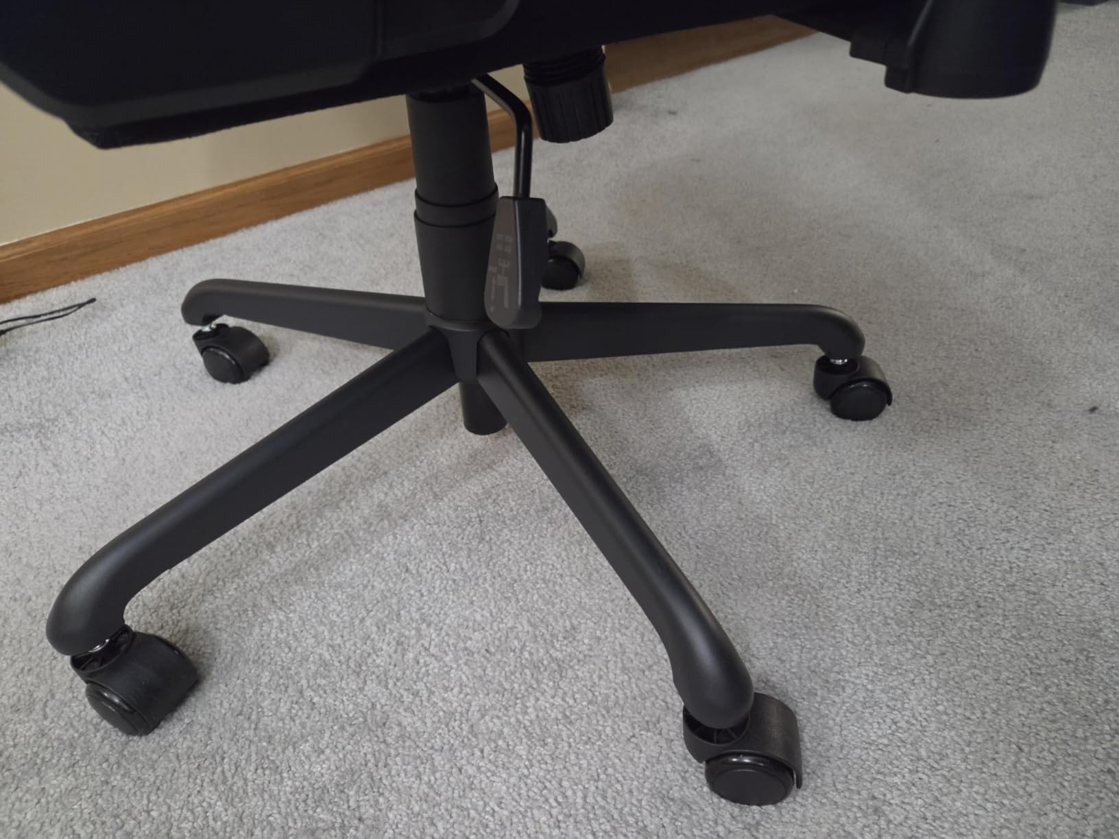 Armrest knob broke