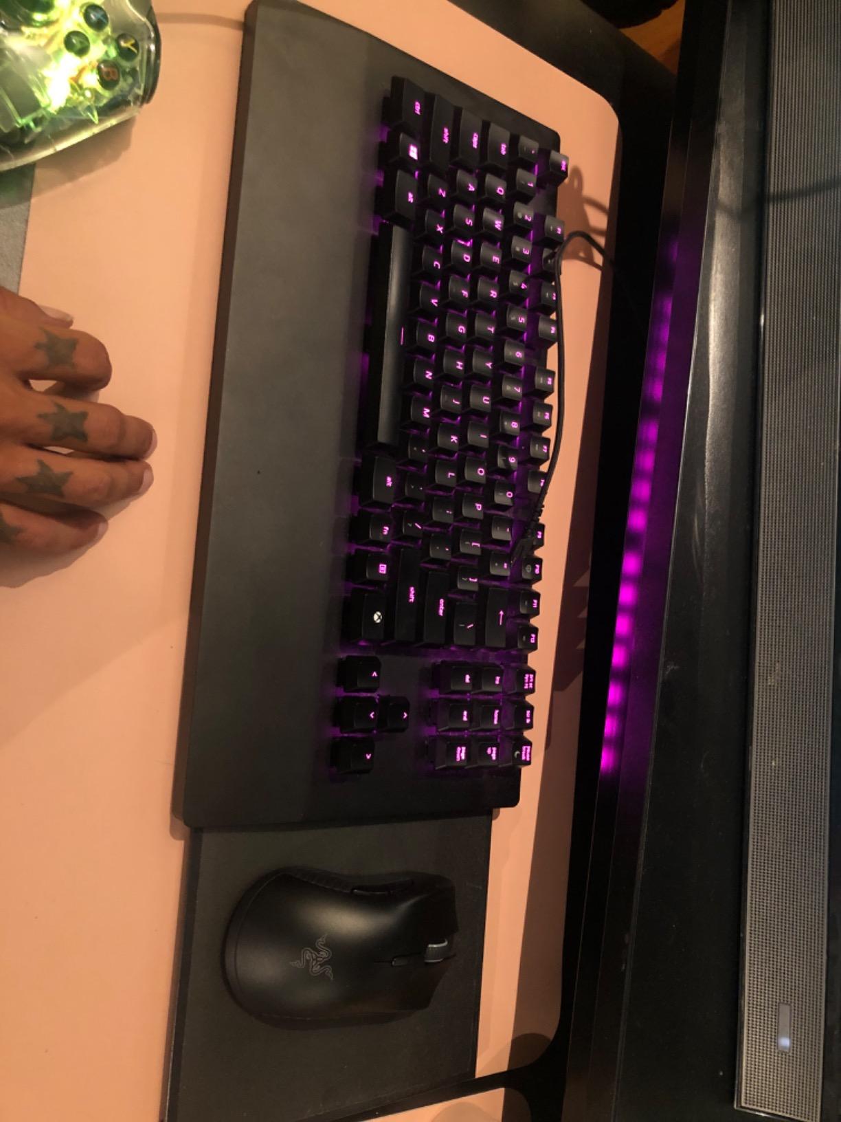 Great concept, mouse takes getting used to