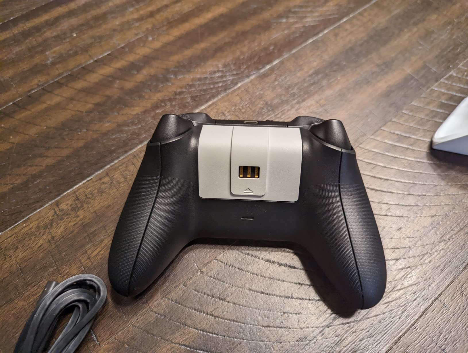 Magnetic charging works flawlessly