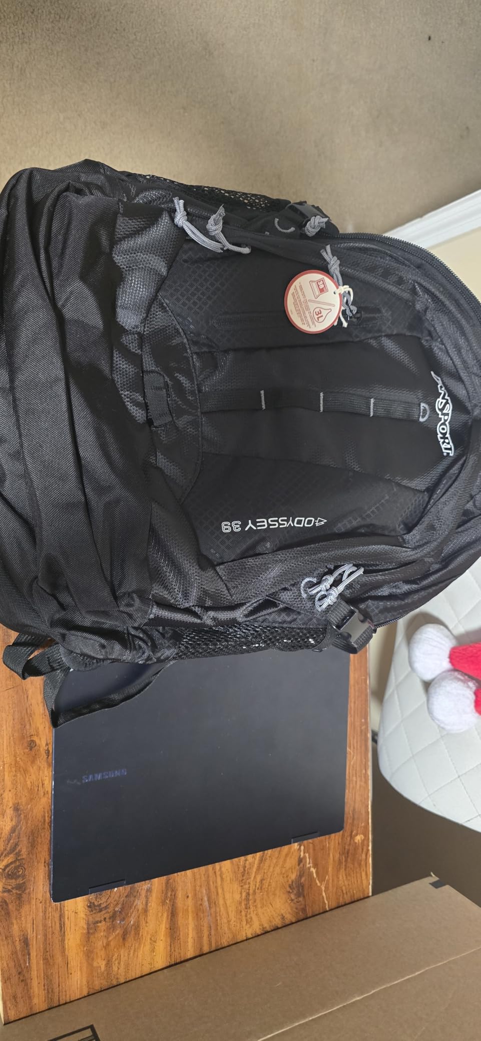 Perfect hybrid for travel and school