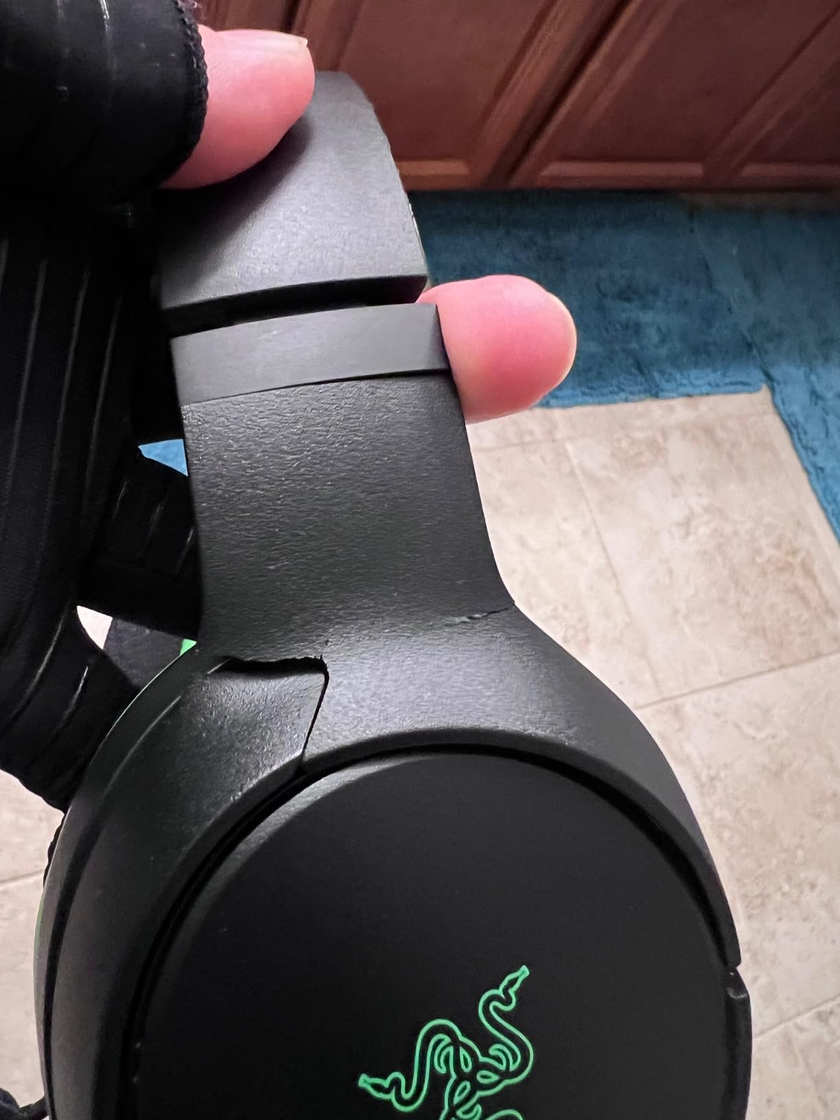 Good sound, tight fit