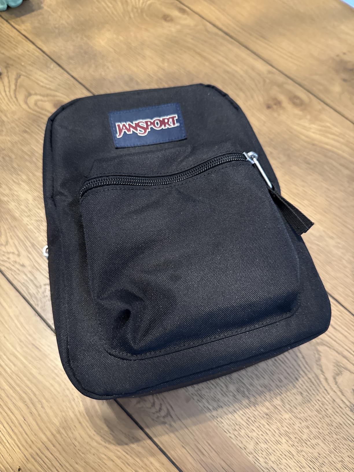 Good size, keeps things cold
