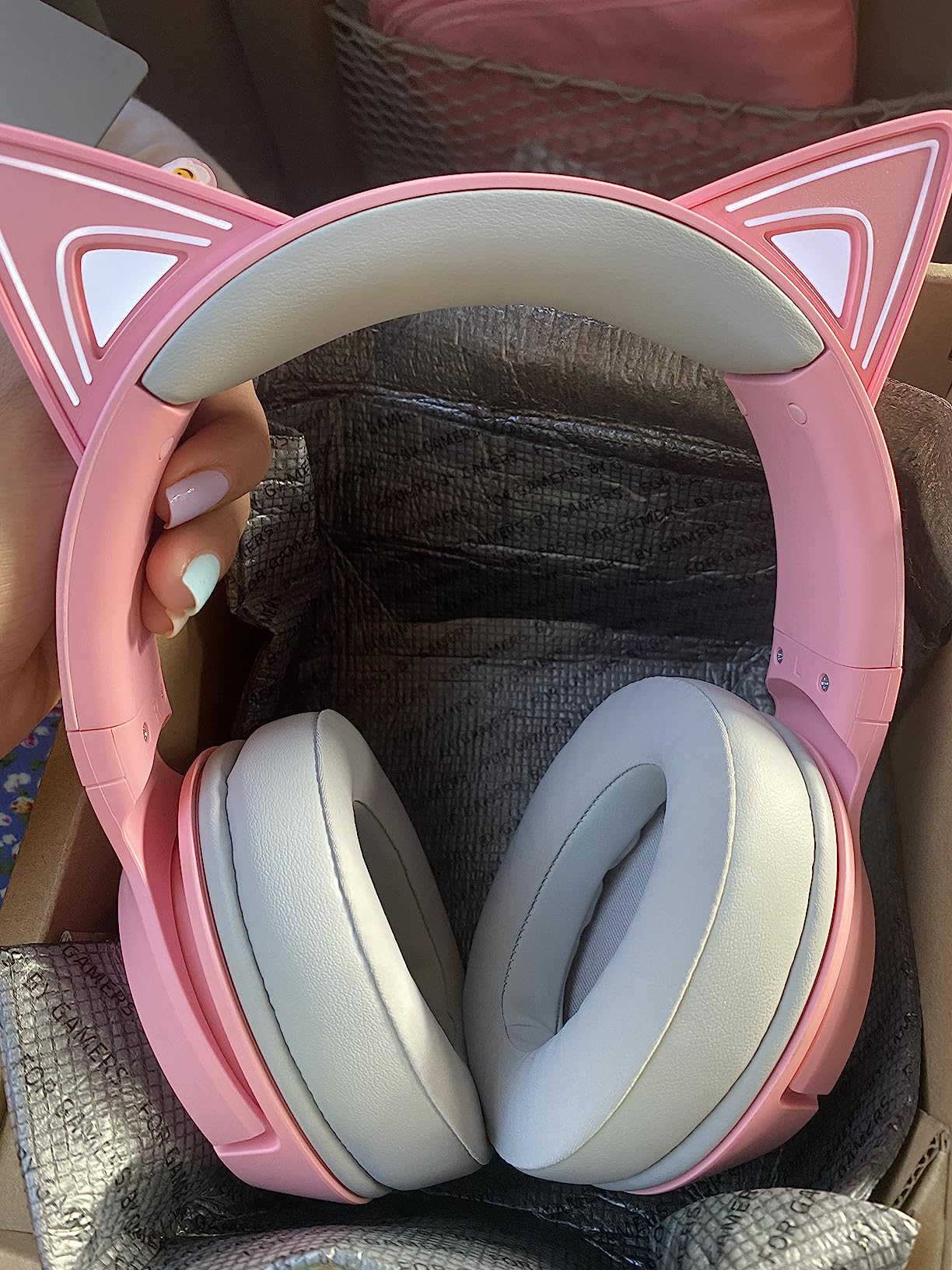 Great for anime and gaming