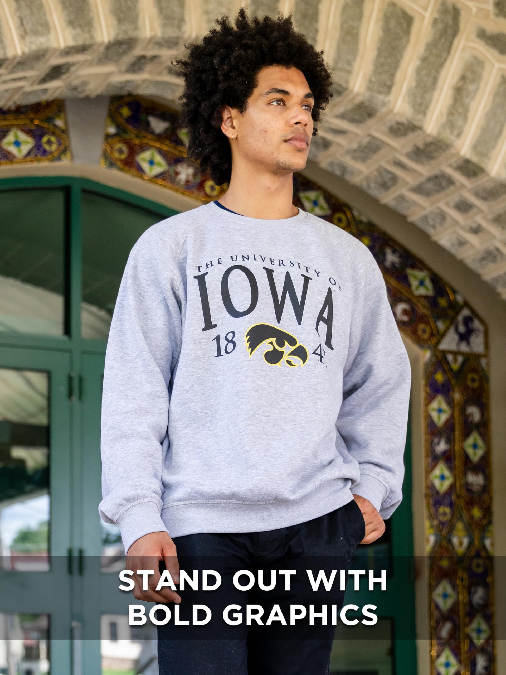 jansport-ncaa-officially-licensed-rival-crew-sweatshirt-long-sleeve-graphic-pull image 3
