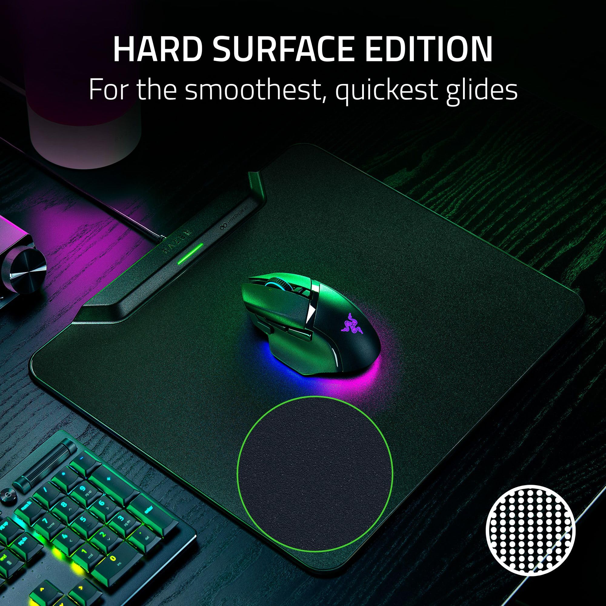 razer-hyperflux-v2-wireless-charging-system-continuous-charging-gaming-mouse-mat image 4