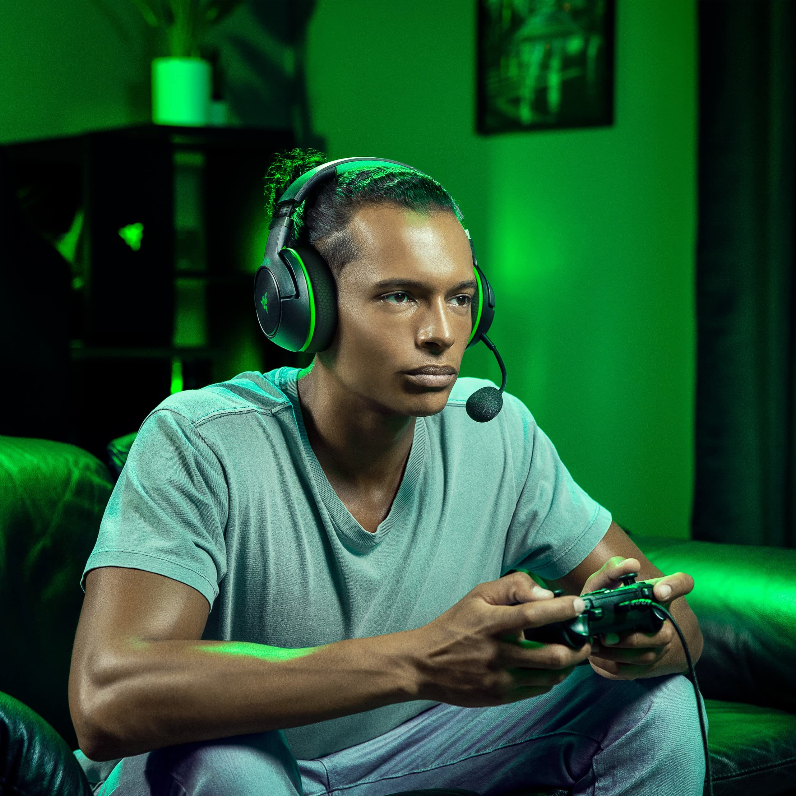 razer-kaira-hyperspeed-wireless-gaming-headset-for-xbox-series-x-s-xbox-one-pc-t image 8