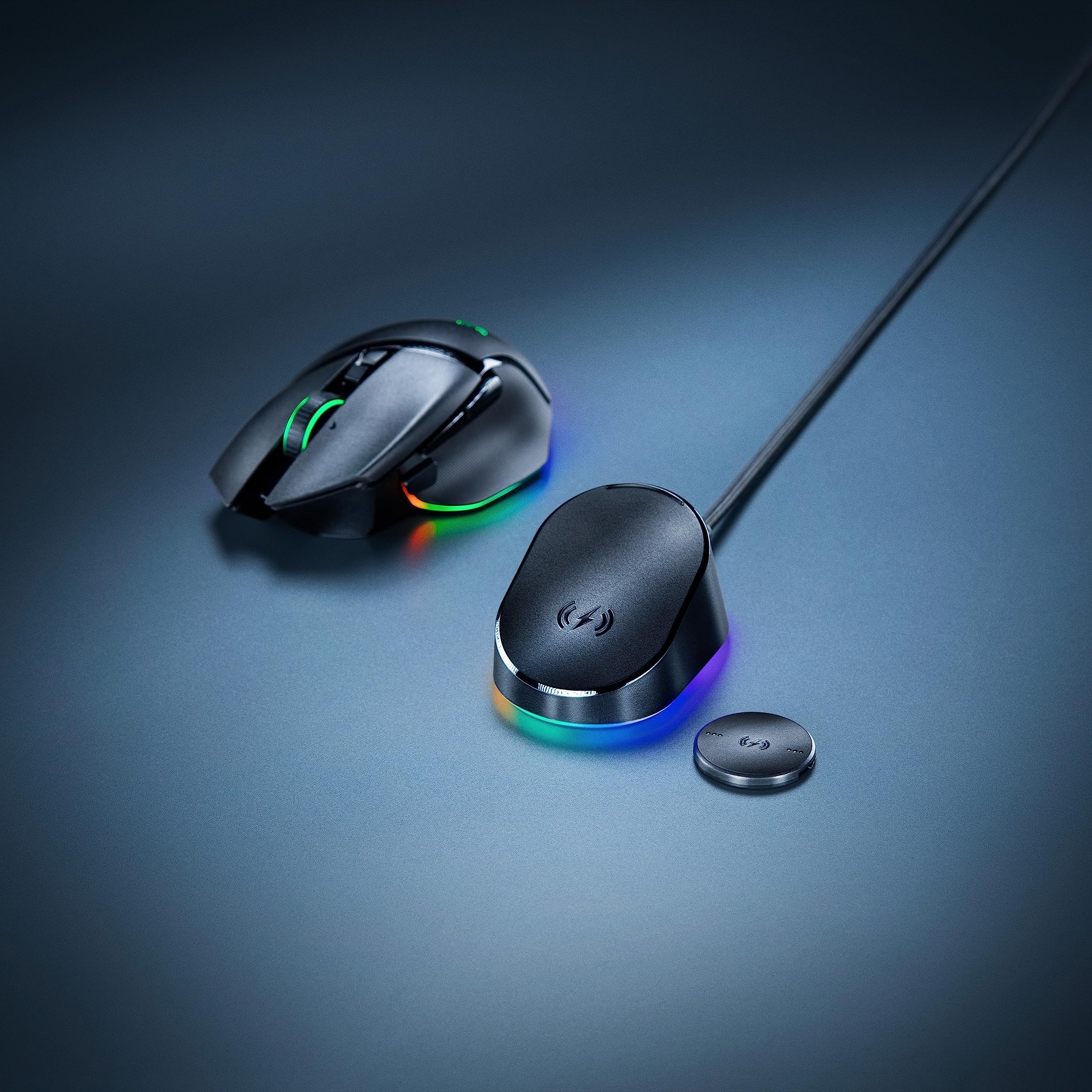 razer-mouse-dock-pro-with-wireless-charging-puck-hyperpolling-8khz-transceiver-m image 7
