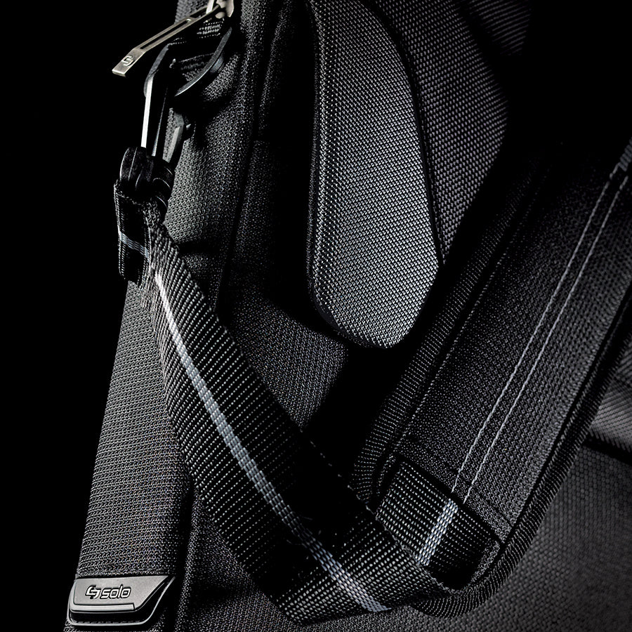 solo-new-york-flatiron-slim-brief-cla112-4-cla116-4-15-6-padded-laptop-briefcase image 7