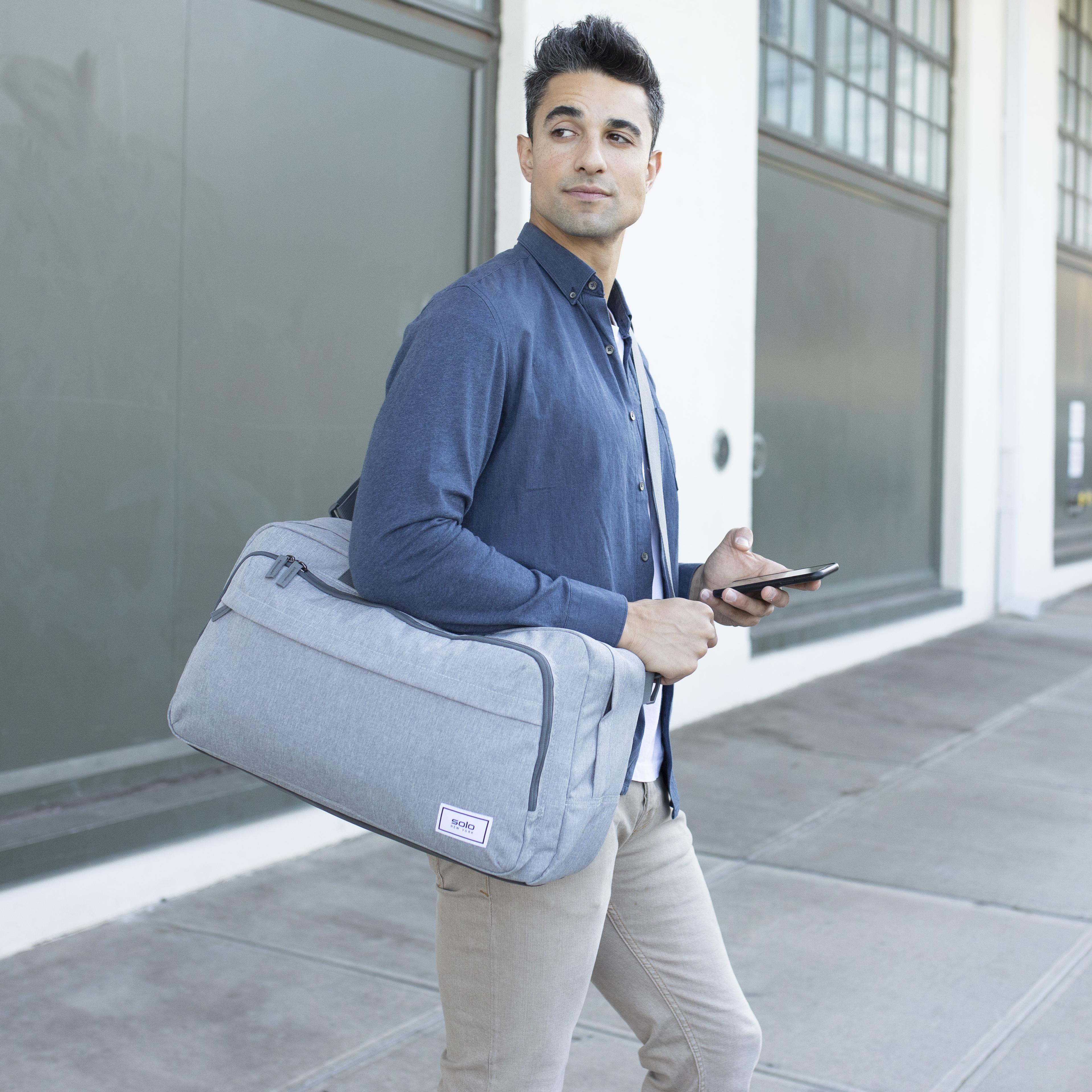 solo-new-york-re-move-duffel-recycled-pet-heathered-grey-bag-with-luggage-handle image 2