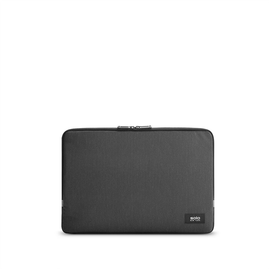 solo-new-york-gamma-15-6-sleeve-checkpoint-friendly-padded-laptop-sleeve-in-blac image 1