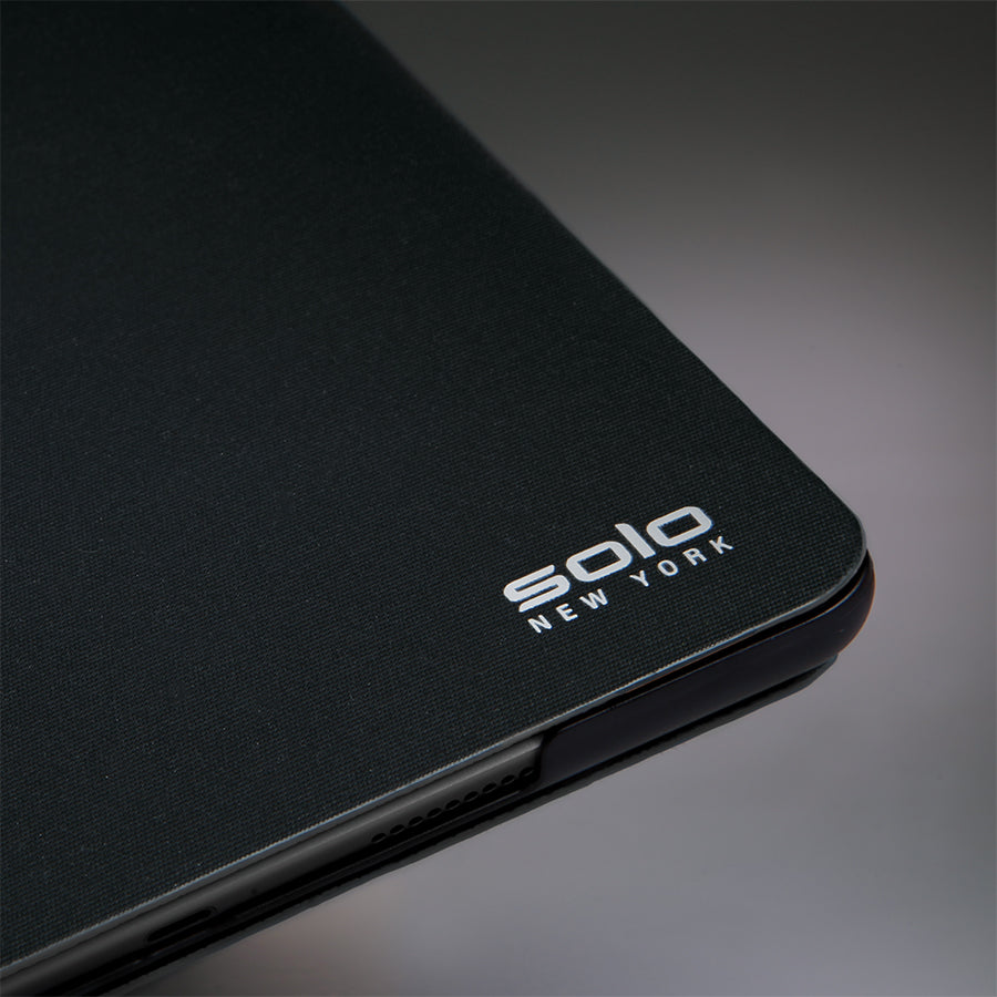 solo-new-york-wyatt-slim-case-ipad-tablet-folio-with-magnetic-sleep-wake-cover-m image 7
