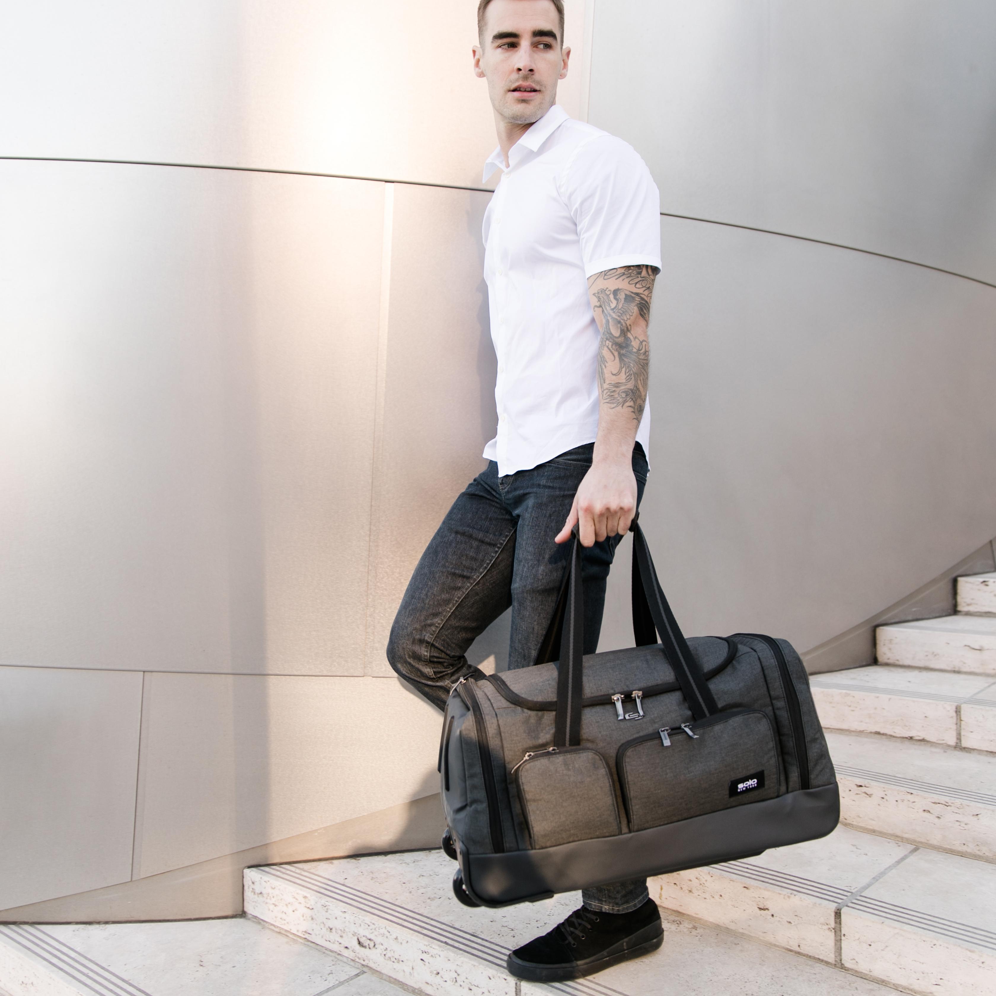 solo-new-york-leroy-rolling-duffel-carry-on-wheeled-duffel-with-telescoping-hand image 6